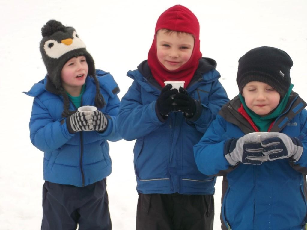 Forest School in the snow 2015 024
